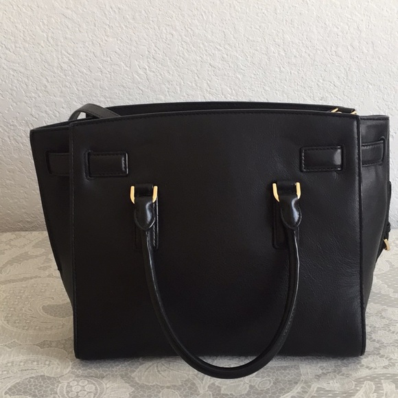 Michael Kors Hamilton Bag - Picture 2 of 8